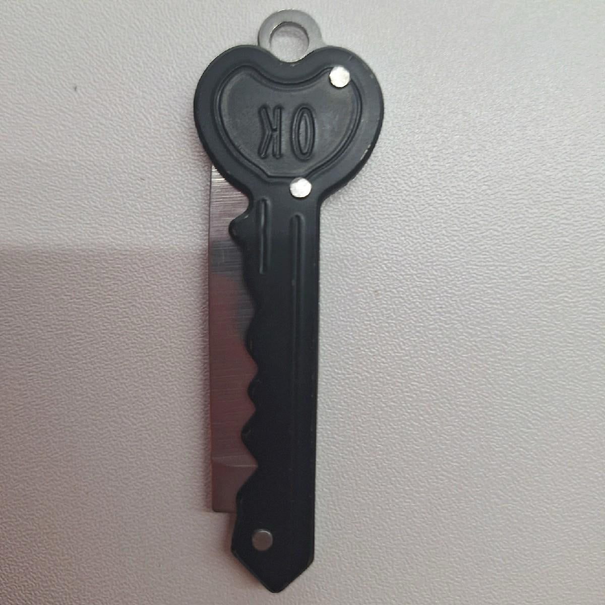 Keychain knives