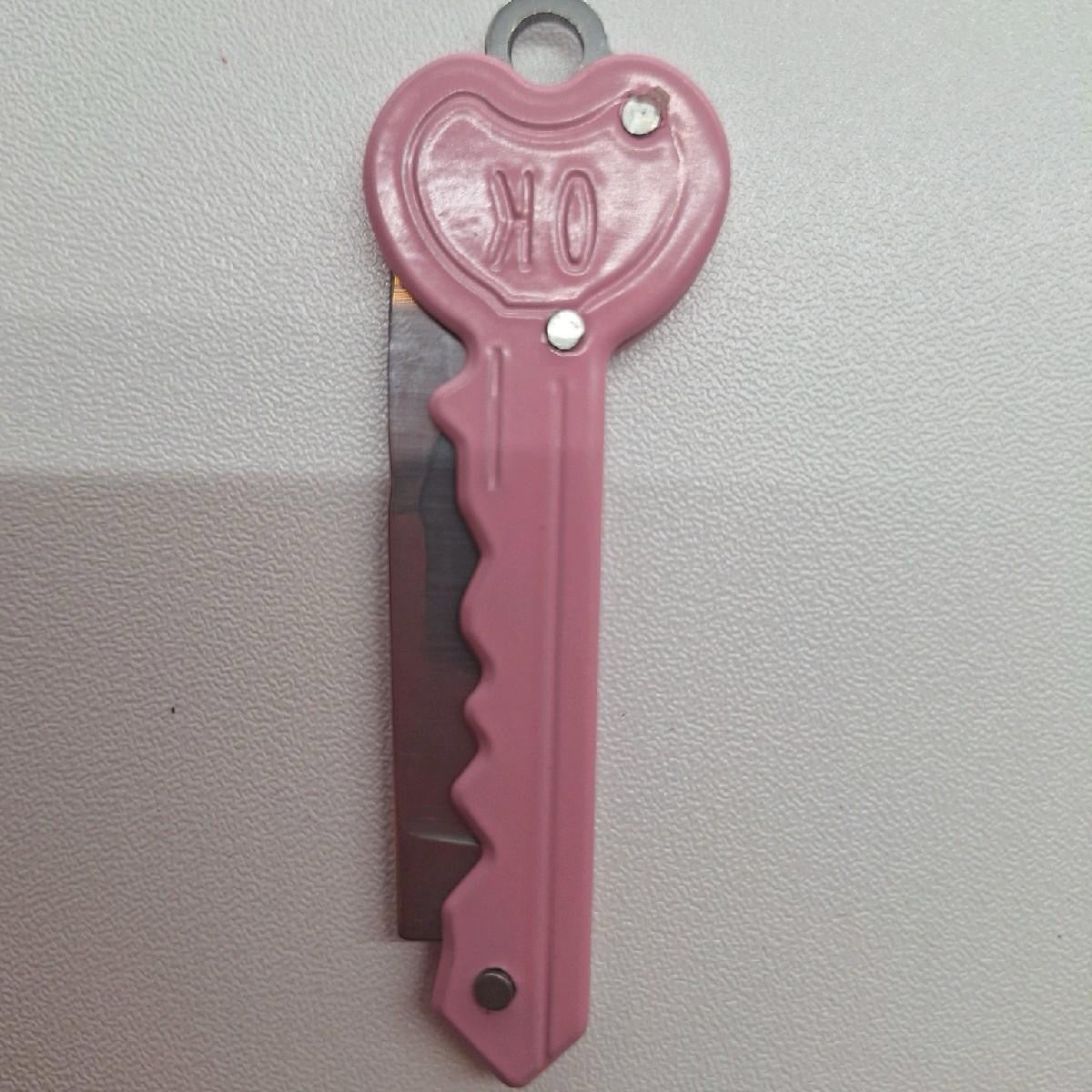 Keychain knives
