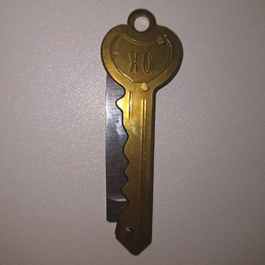 Keychain knives